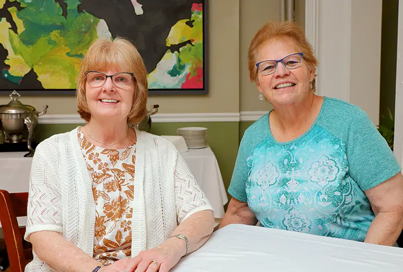 Darlene O’Brien, Barb Murphy