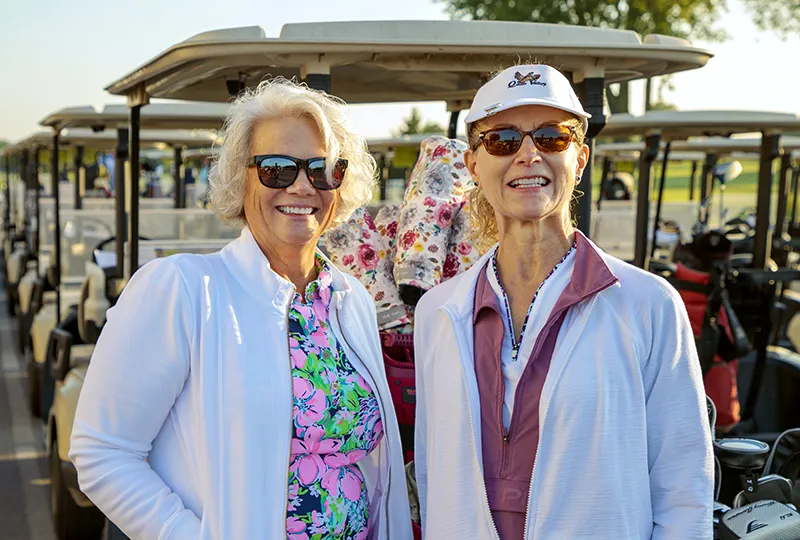Pam Velnoskey, Diana Fritts