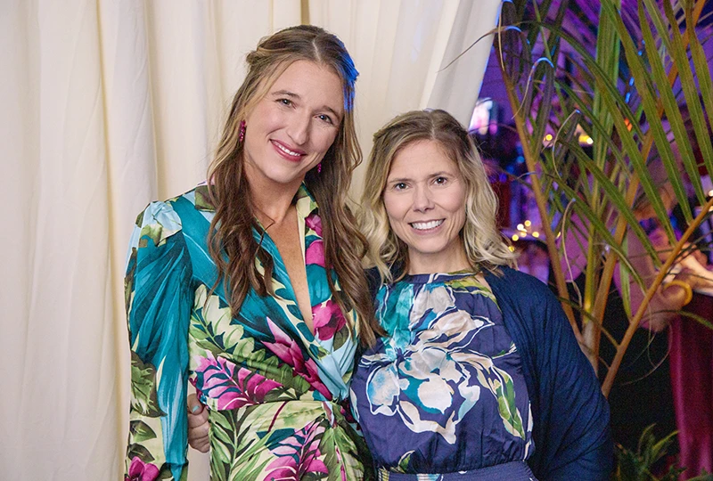 Leigh Chapman, Lisa Hargett