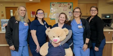 Group Photo with Rachel Bear
