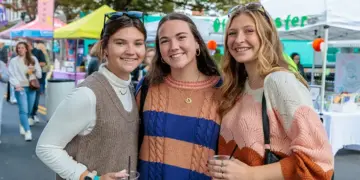 Oyster Stroll 2025