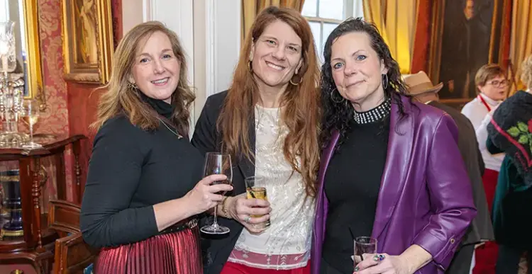 County Chamber of Commerce held its annual holiday
