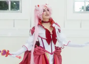 Candace Birger as
Chibiusa Tsukino (Sailor Moon Cosplay)